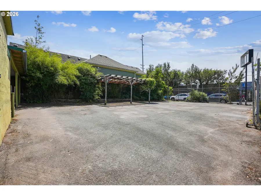 1114 SE Clay St, Portland, OR 97214 - #3