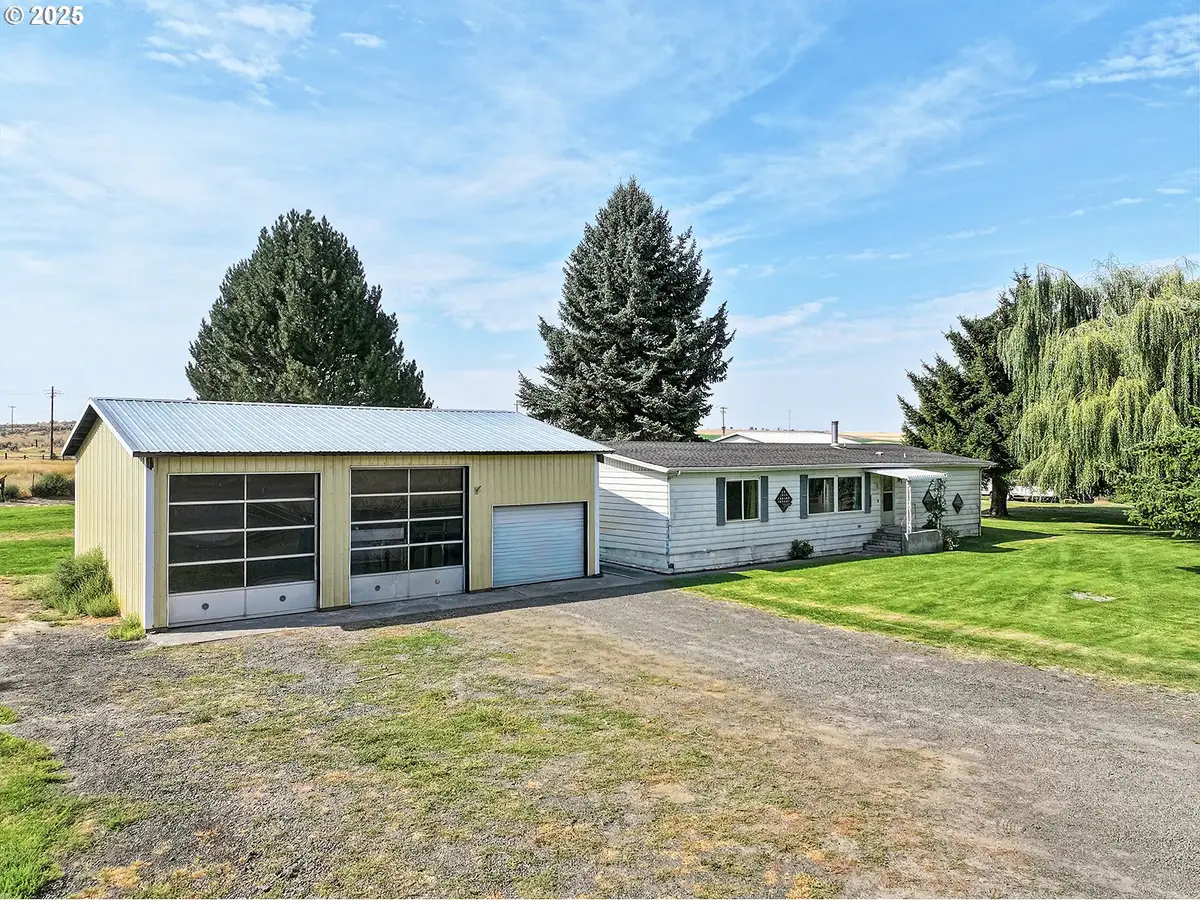 510 N Mill St, Grass Valley, OR 97029 - Image #1