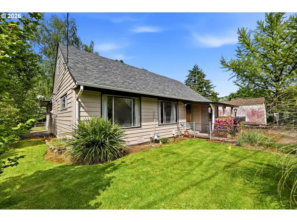 7131 NE Roselawn St, Portland, OR 97218