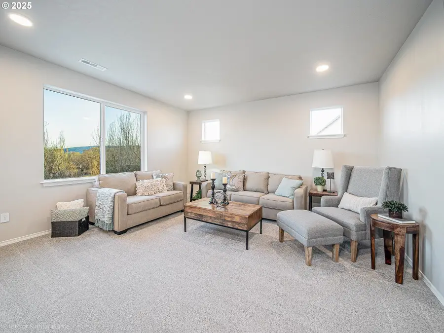 W 40th Ave #3, Eugene, OR 97405 - Image #2