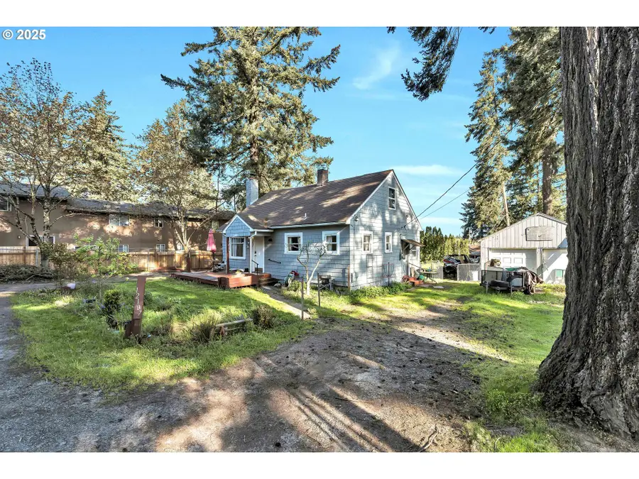 12107 SE Carlton St, Portland, OR 97266 - Image #3