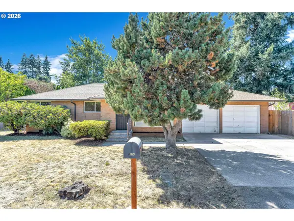 1204 Filbert St, ForestGrove, OR 97116