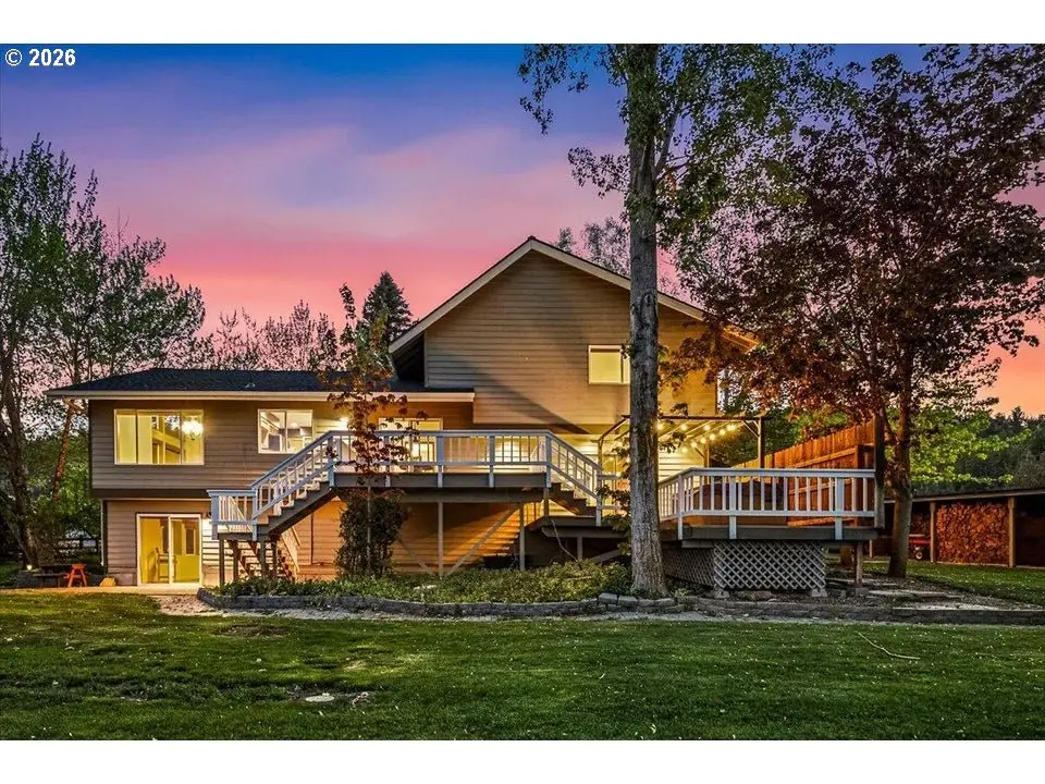 1176 NE Barnes Rd, Prineville, OR 97754 - #1