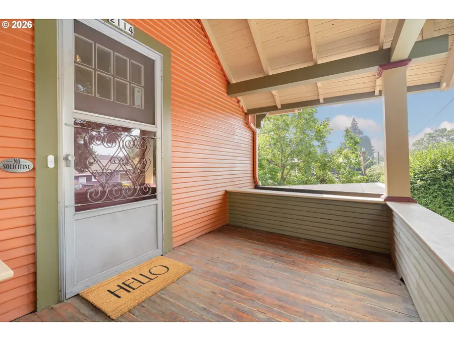 2114 SE 31st Ave, Portland, OR 97214 - #2