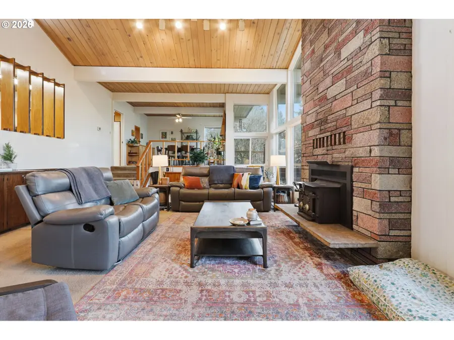 1018 NE 65th St, Vancouver, WA 98665 - Image #3