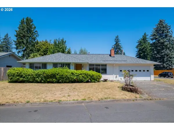 18441 SE Clinton, Gresham, OR 97030