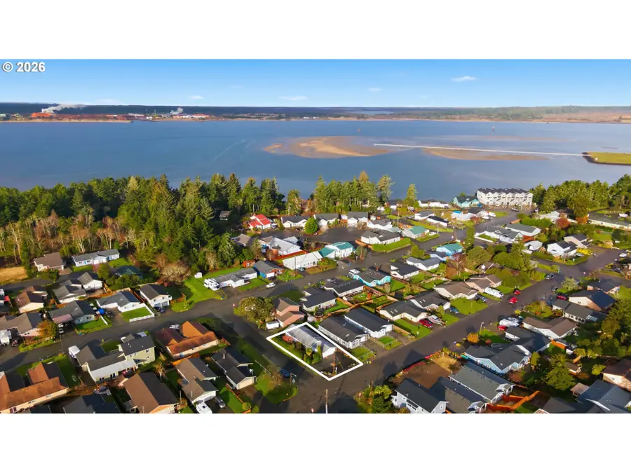 1590 Saint John Ave, Coos Bay, OR 97420 - Image #3