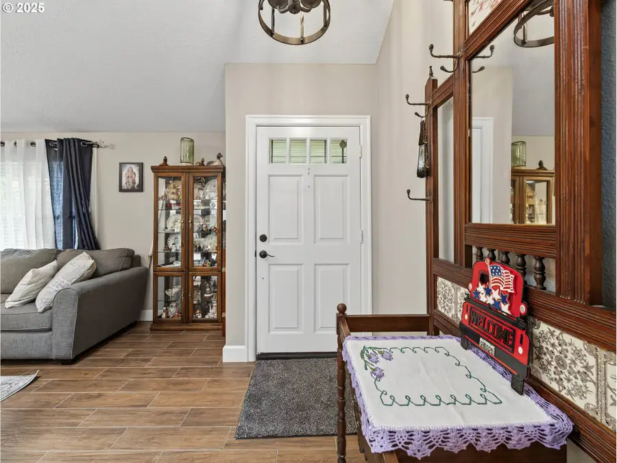 888 Wilson St, Woodburn, OR 97071 - Image #3