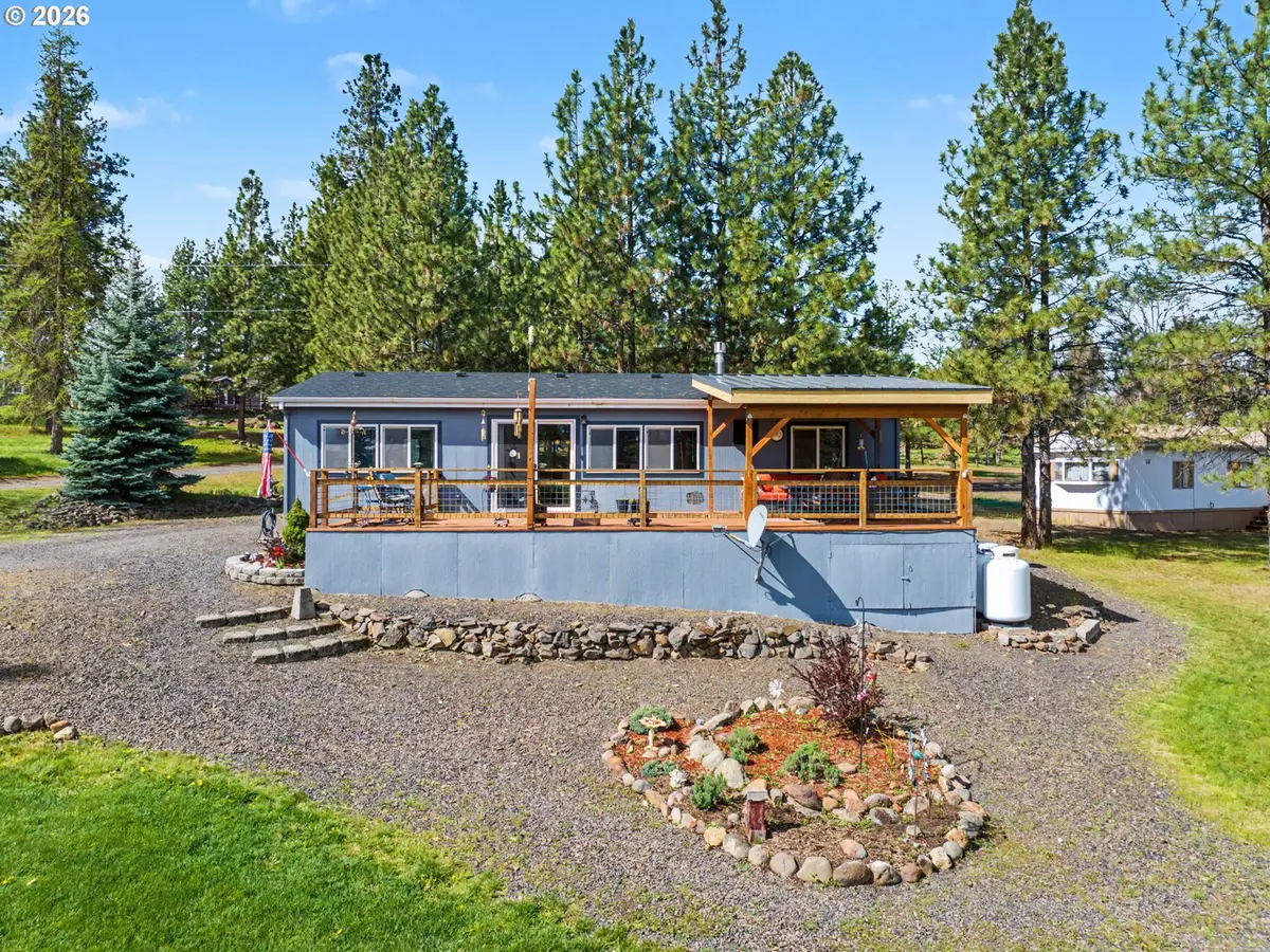 222 S Oak Rd, Pine Hollow, OR 97063 - #1