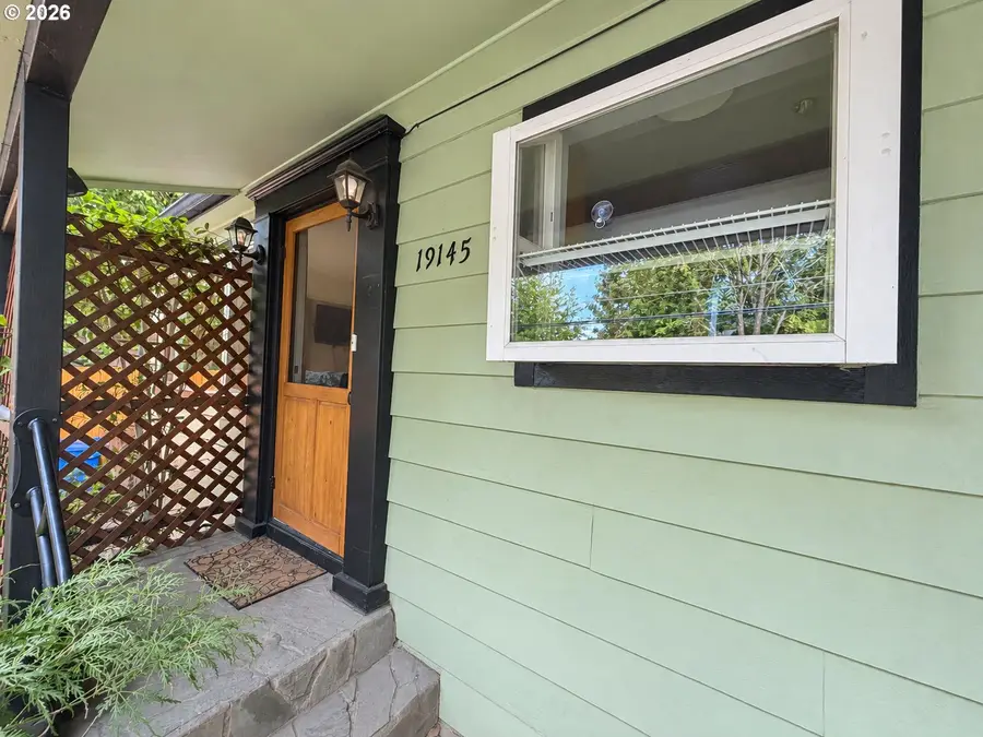 19145 Addie St, Gladstone, OR 97027 - #3