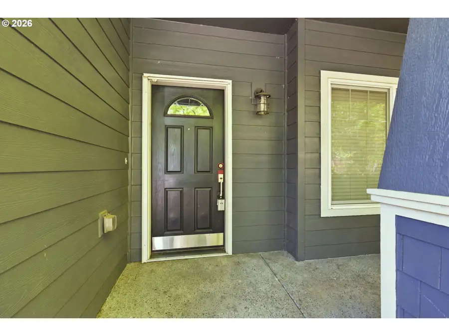 18190 SW Maidenfern Ln, Sherwood, OR 97140 - #3