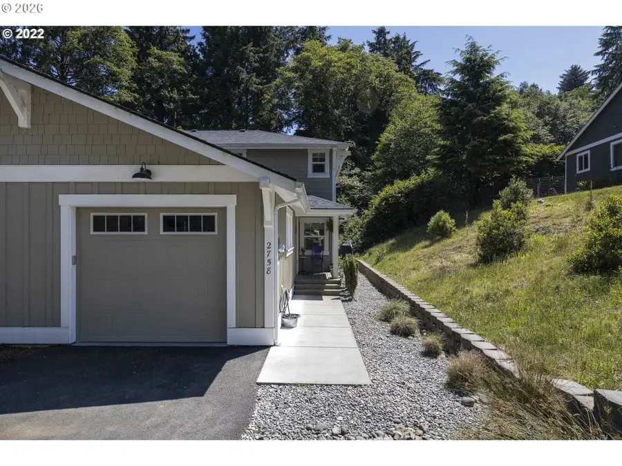 2758 NE 19th St, Lincoln City, OR 97367 - #3