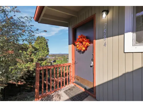 7548 S Kelly Ave, Portland, OR 97219