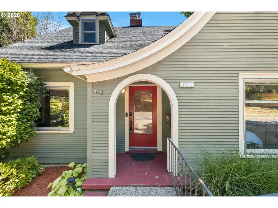 7738 SW 31st Ave, Portland, OR 97219 - #3