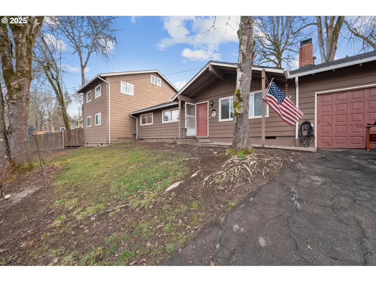 7080 SW Taylors Ferry Rd, Tigard, OR 97223 - Image #1