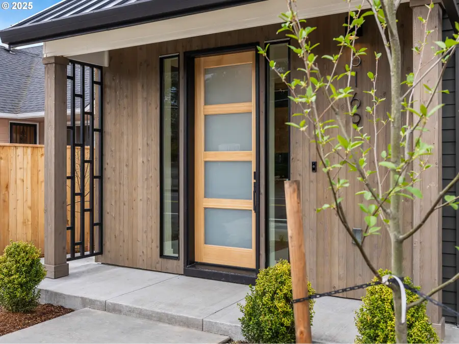 5169 SE 28th Ave, Portland, OR 97202 - #3