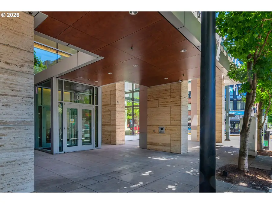 1001 NW Lovejoy St #TH 802, Portland, OR 97209 - #2