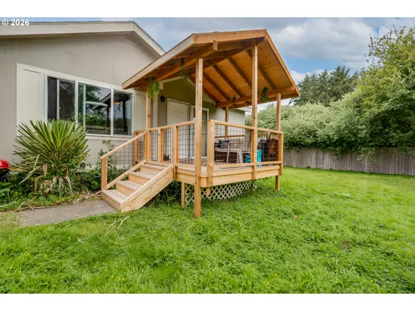 291 NW 1st St, Warrenton, OR 97146