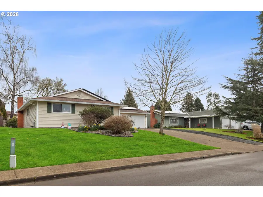 1704 N Meridian St, Newberg, OR 97132 - #2