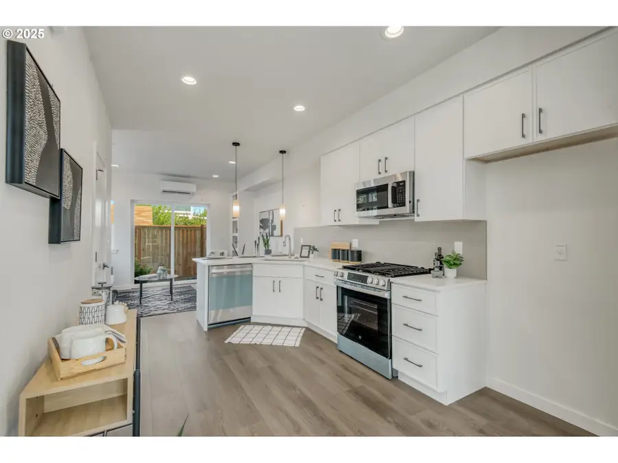 6810 NE 6th Ave, Portland, OR 97211 - Image #3