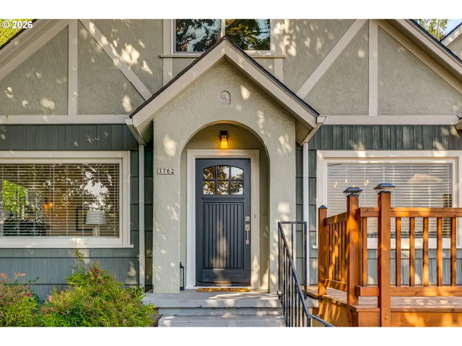 3762 N Melrose Dr, Portland, OR 97227 - #2