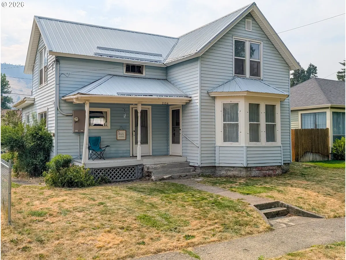 2104 1st St, La Grande, OR 97850 - #1