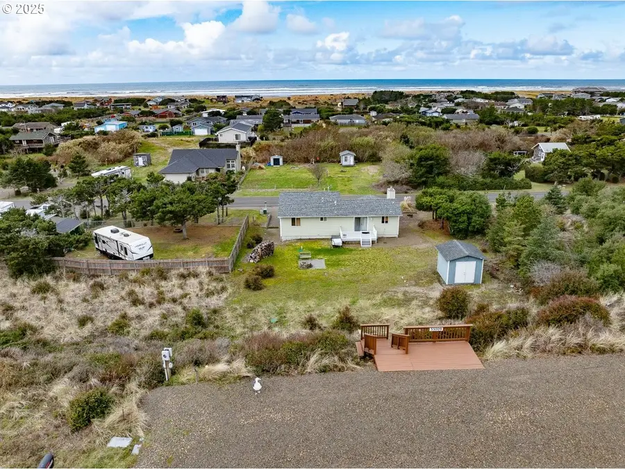 35009 J Pl, Long Beach North Beach Peninsula, WA 98640 - Image #3