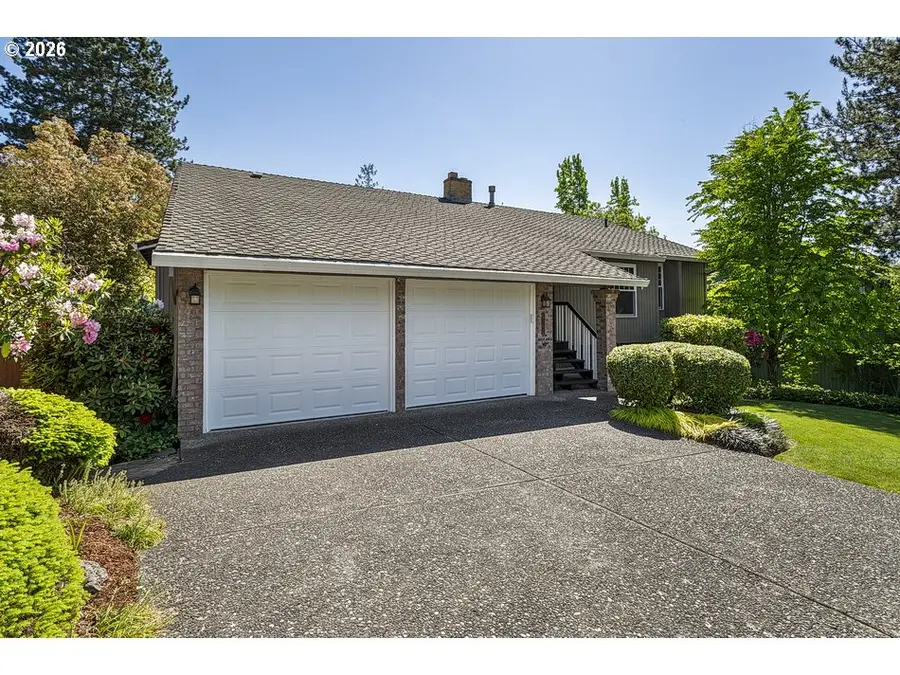 1962 SW 27th Dr, Gresham, OR 97080 - #2