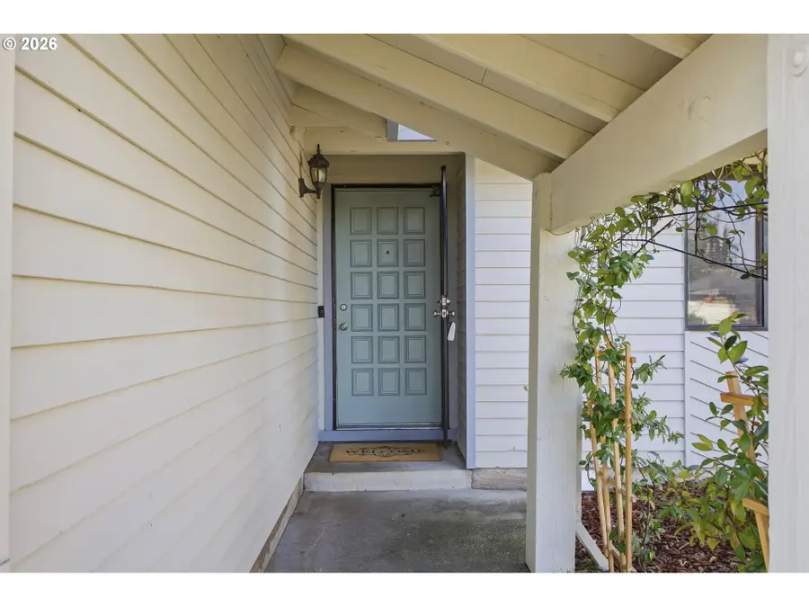 21858 SW Regal Ct, Beaverton, OR 97003 - #3