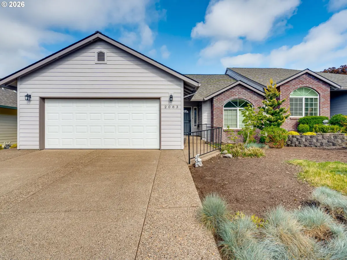 2083 NW Willamette Dr, McMinnville, OR 97128 - #1