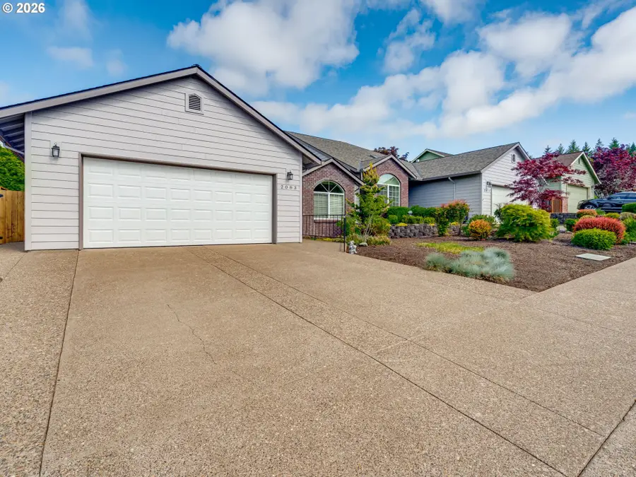 2083 NW Willamette Dr, McMinnville, OR 97128 - #2