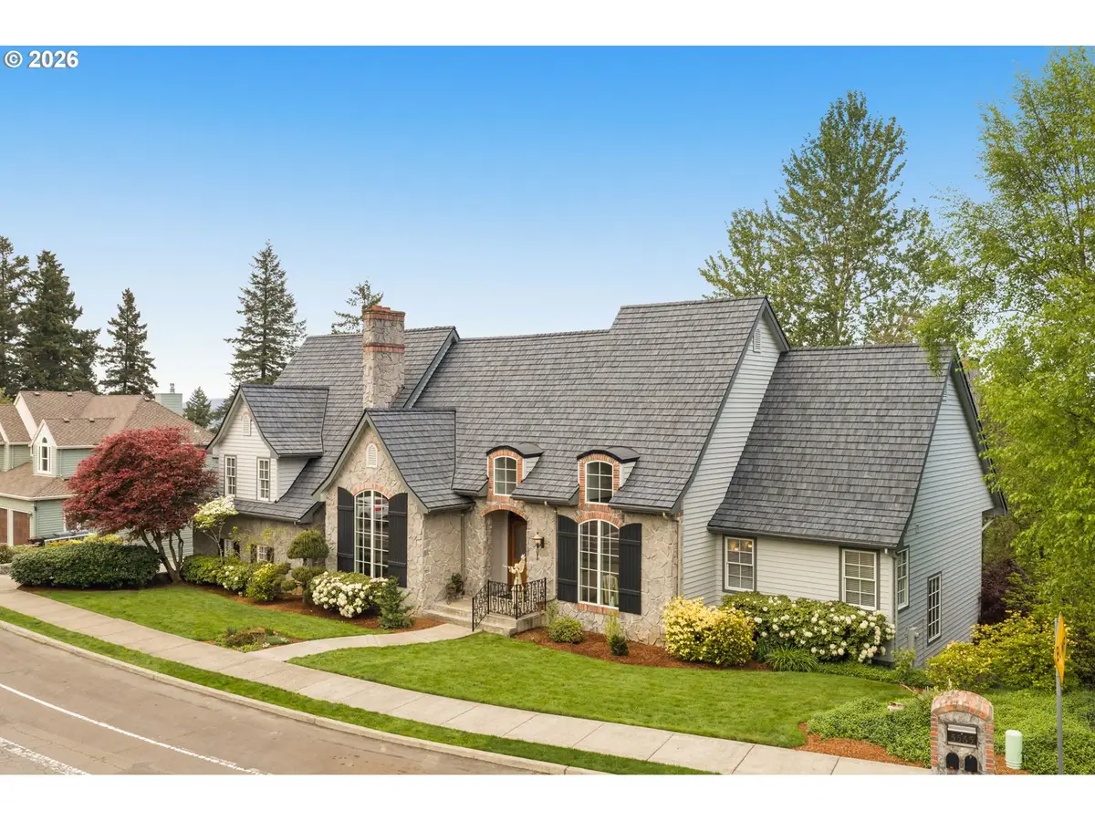 5565 Summit St, West Linn, OR 97068 - #1