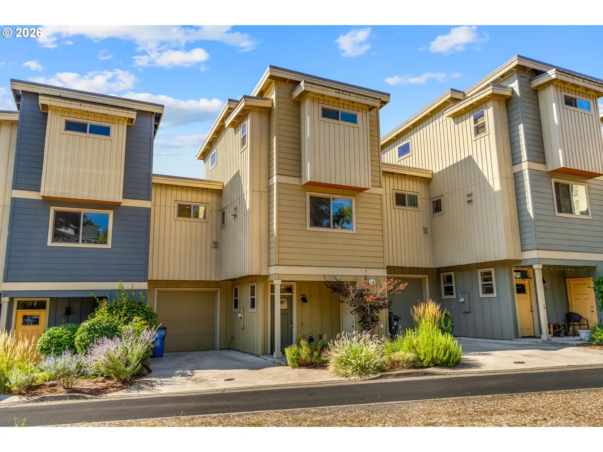 515 SE Upper Wyers, White Salmon, WA 98672 - #1