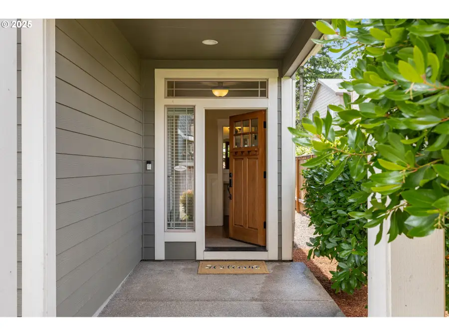 17760 SW Robert Ln, Beaverton, OR 97078 - Image #2