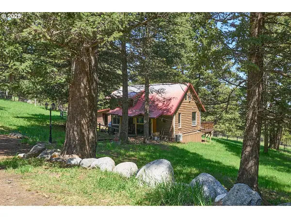 83863 Ollokot Ln, Joseph, OR 97846