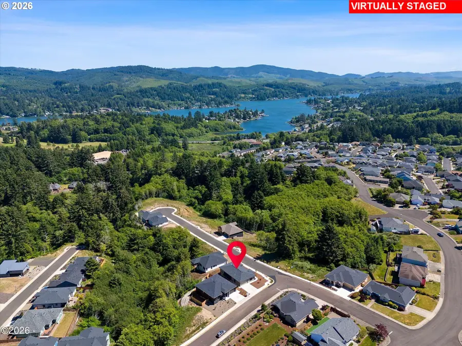 5244 NE Wave Ln, Lincoln City, OR 97367 - #2