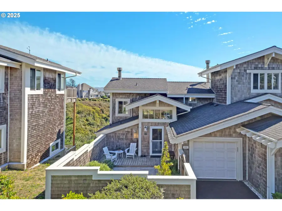 455 Capes Dr, Tillamook, OR 97141 - Image #2