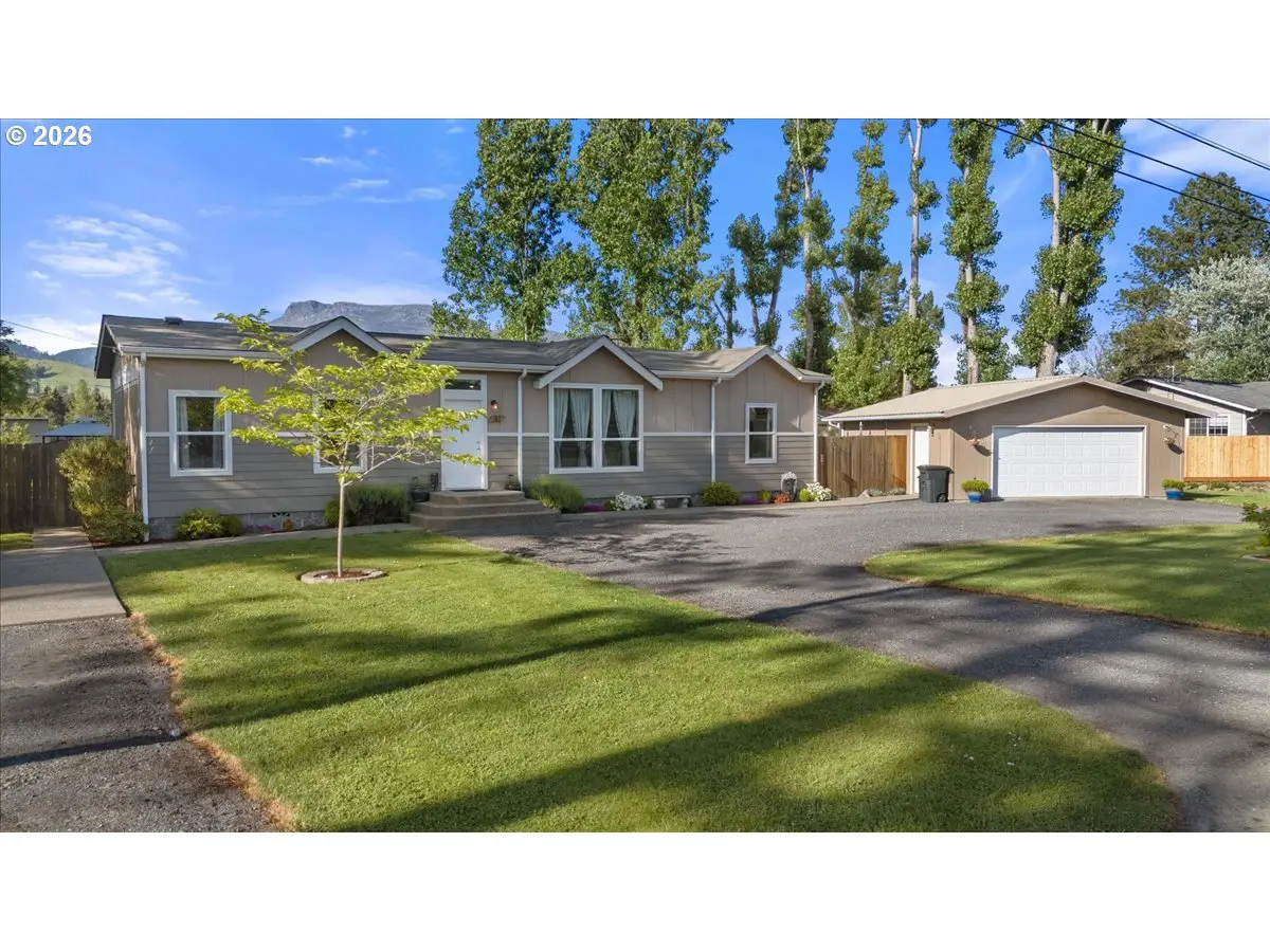 162 Robert Ave, Glide, OR 97443 - #1