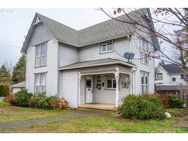 243 N Lane St, CottageGrove, OR 97424