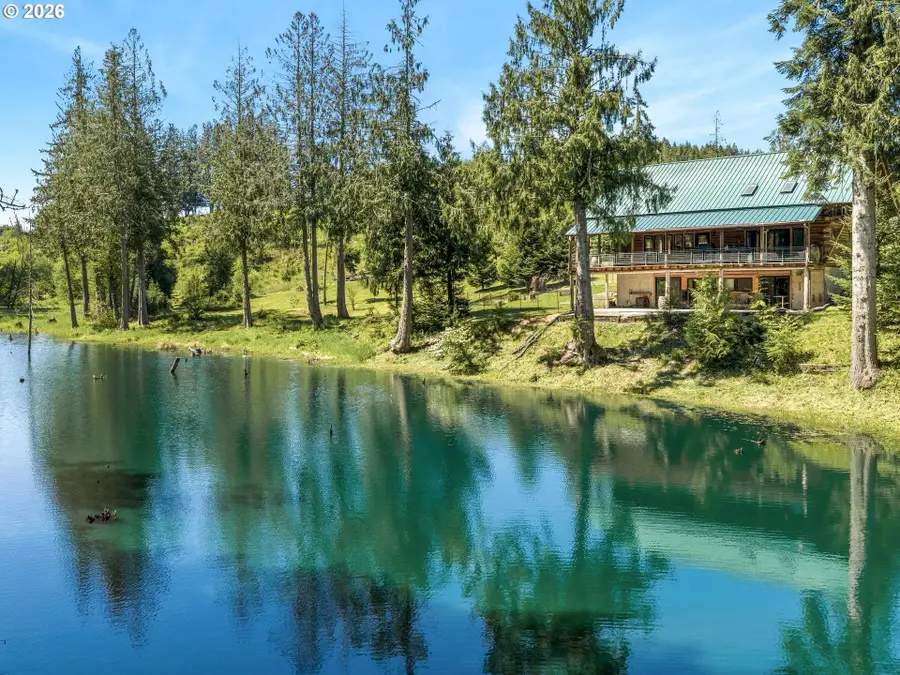 38342 S Sawtell Rd, Molalla, OR 97038 - #3