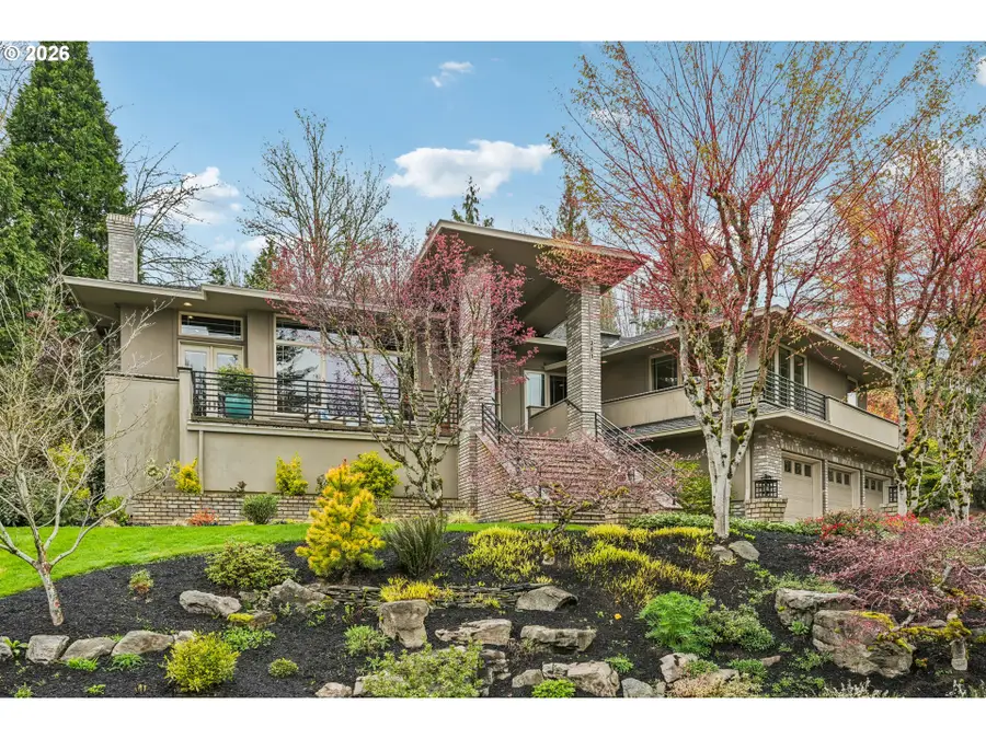 281 SE 41st Ct, Gresham, OR 97080 - #3