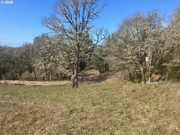 NE Center #3, Sheridan, OR 97378