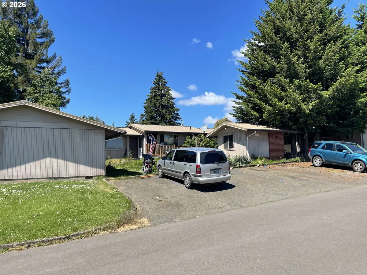 441 SW Walnut St, Willamina, OR 97396 - #1