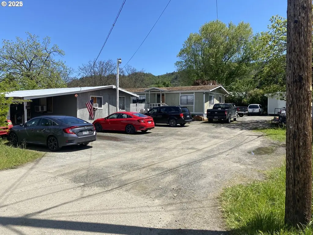 1110 N Old Pacific Hwy, Tri City, OR 97457 - Image #1