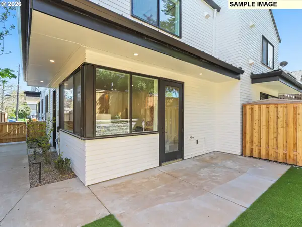 4090 NE Prescott St #C, Portland, OR 97211