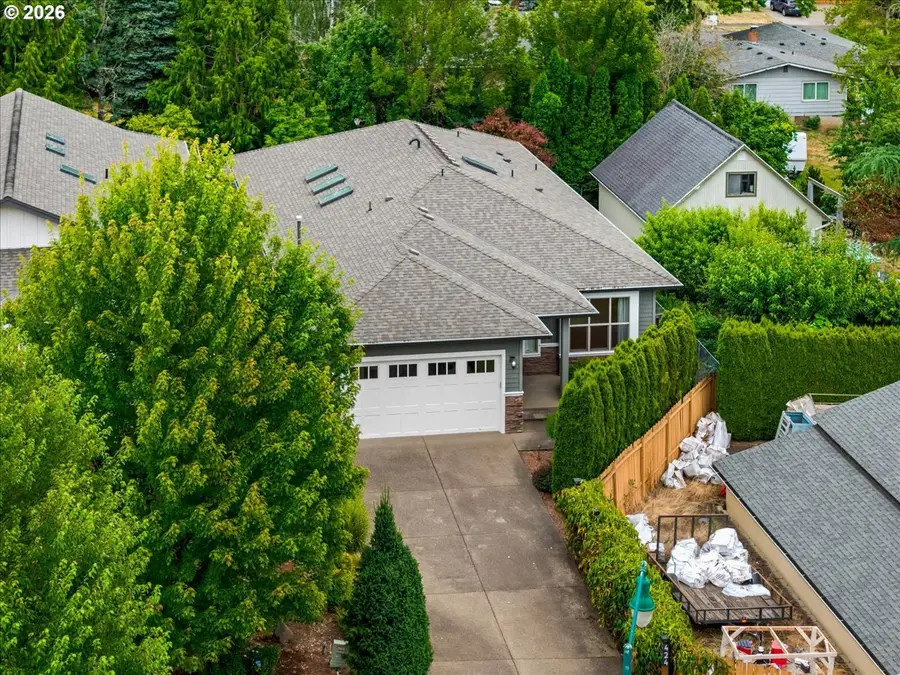 424 Forest Pl, Forest Grove, OR 97116 - #2