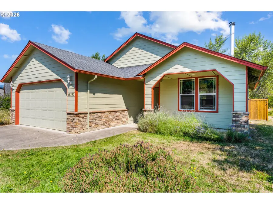 48393 Roaring Rapids Way, Oakridge, OR 97463 - #2