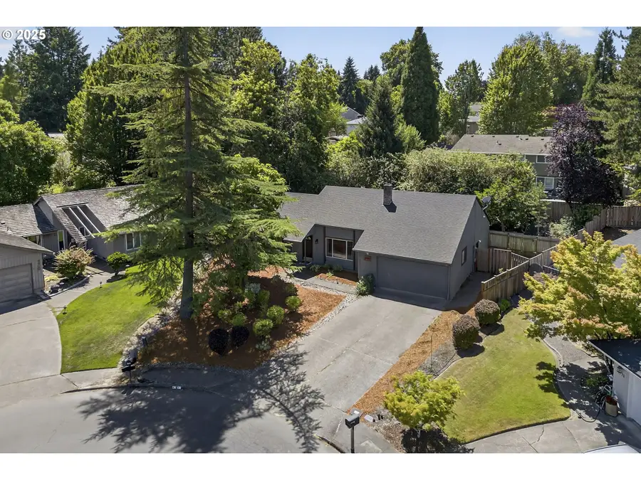 4755 NW Shaniko Ct, Rockcreek, OR 97229 - Image #2