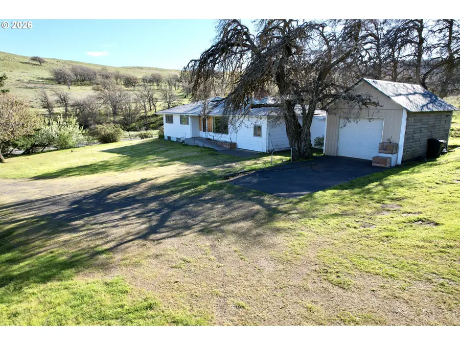 4925 Seven Mile Hill Rd, Chenoweth, OR 97058 - #2