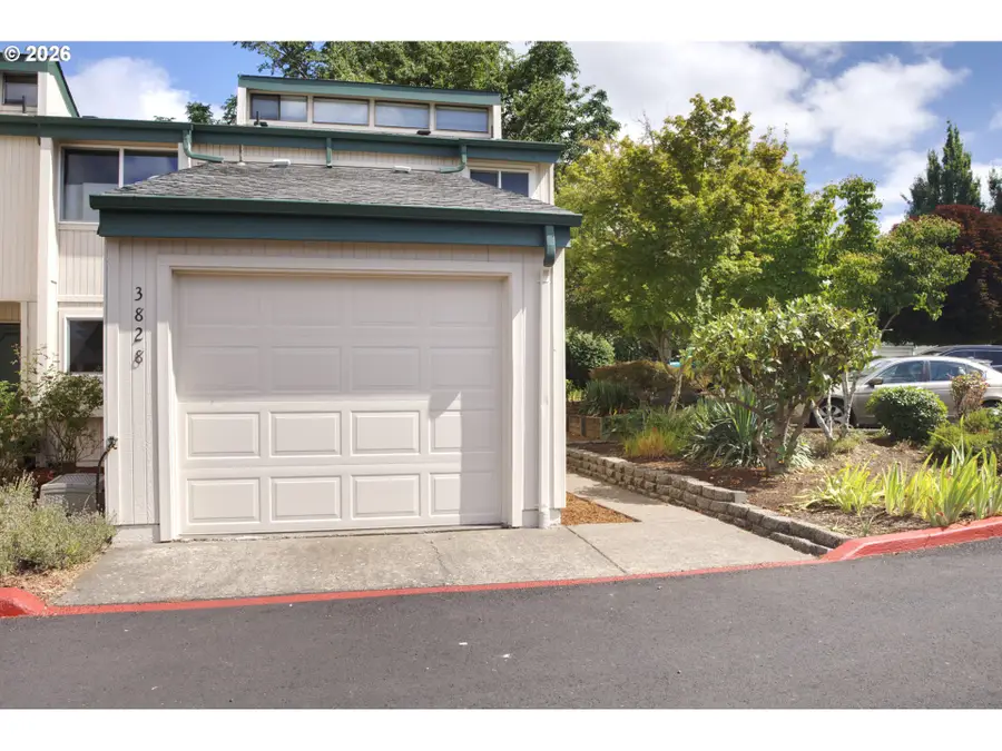 3828 Auburn Rd, Salem, OR 97301 - #2
